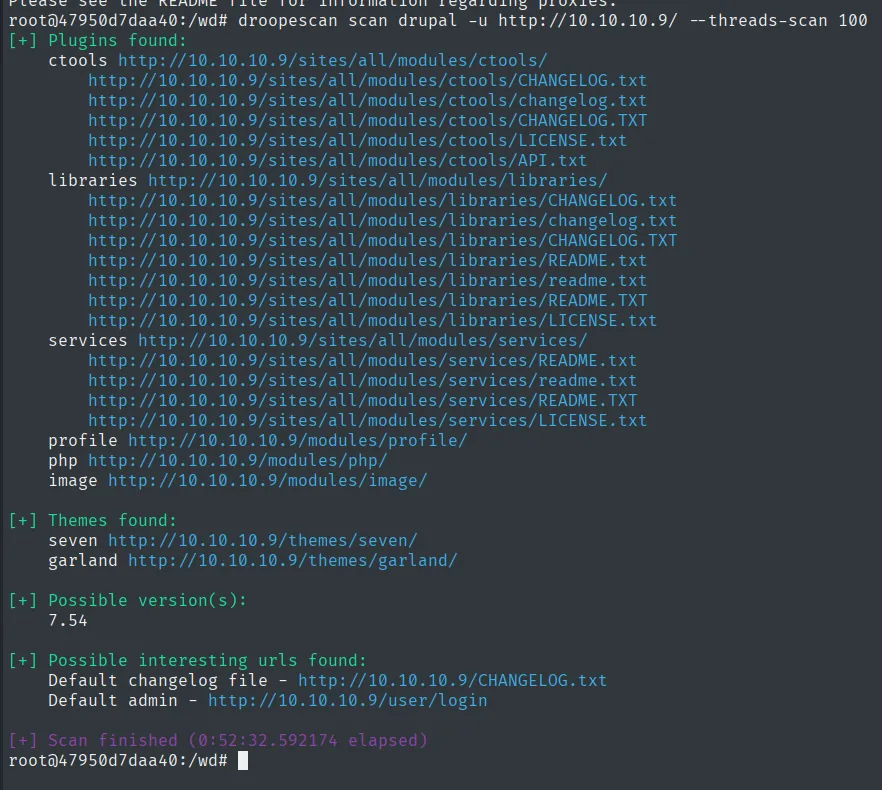 Salida de droopescan: plugins ctools, libraries, services, profile, php e image; temas seven y garland; y Possible version(s) 7.54