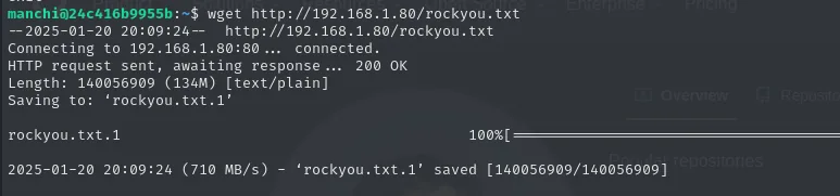 wget descarga los 134 MB de rockyou.txt en la víctima, guardándolo como rockyou.txt.1