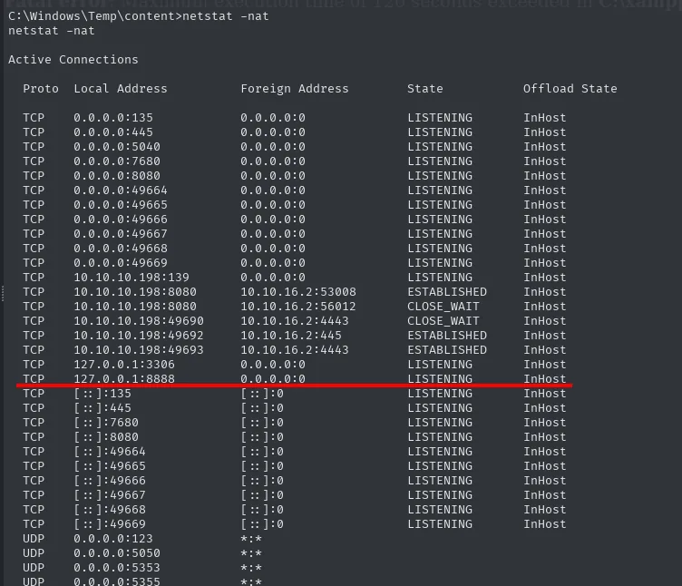 netstat en la víctima muestra 127.0.0.1:8888 en LISTENING, junto al 127.0.0.1:3306 de XAMPP, mientras el 7680 y el 8080 escuchan en 0.0.0.0