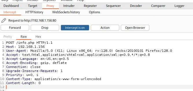 Burp con la petición a info.php cambiada de GET a POST