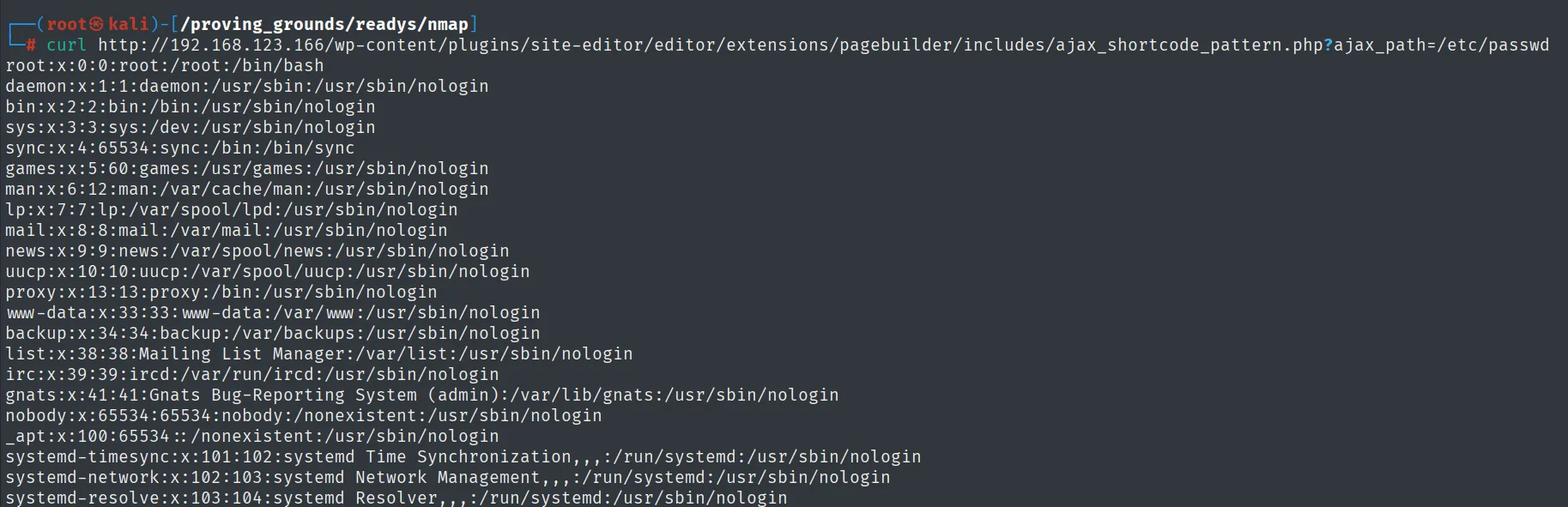 La LFI vuelca /etc/passwd; aparecen root y alice con /bin/bash, y la cuenta de servicio redis