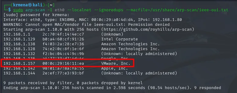 arp-scan lista los hosts del segmento y 192.168.1.157 aparece con una MAC de VMware, Inc.