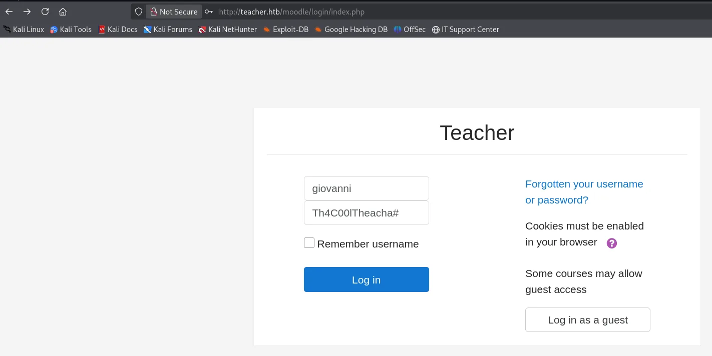 El formulario de login de Moodle con usuario giovanni y contraseña Th4C00lTheacha# escrita en claro