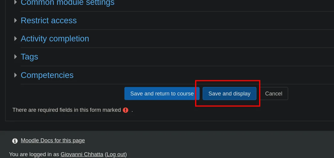 El pie del formulario del cuestionario con el botón "Save and display" marcado